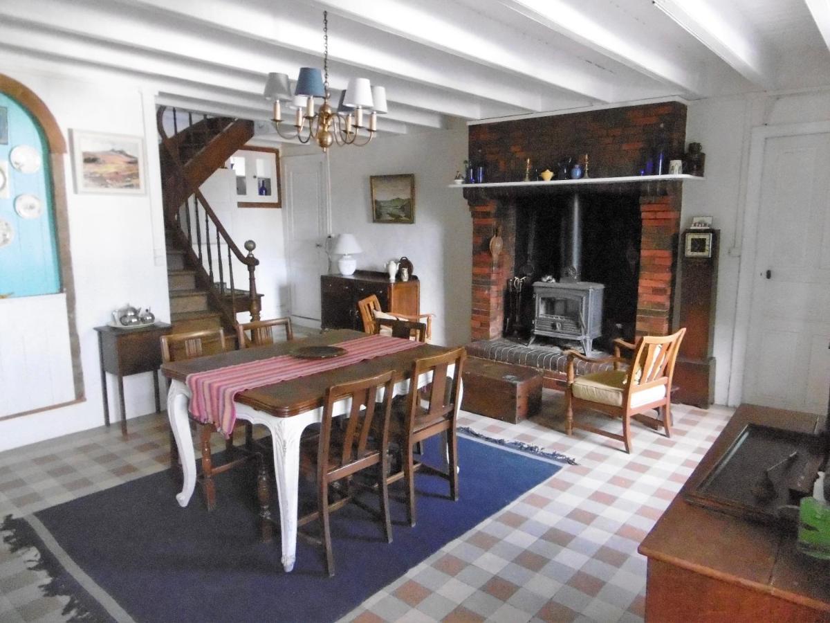 La Bicyclette Bleue Bed & Breakfast Montpinchon Exterior photo